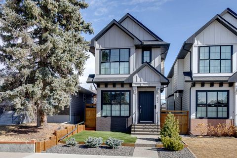Photo of 544 37 Street NW, Calgary, AB T2N 3B8 (MLS # A2294305)