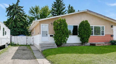 Photo of 9343 112a Avenue, Grande Prairie, AB T8V 1W2 (MLS # A2328240)