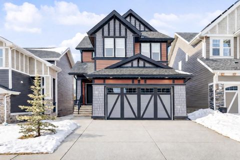 55 Sundown Crescent Cochrane AB T4C 2T2