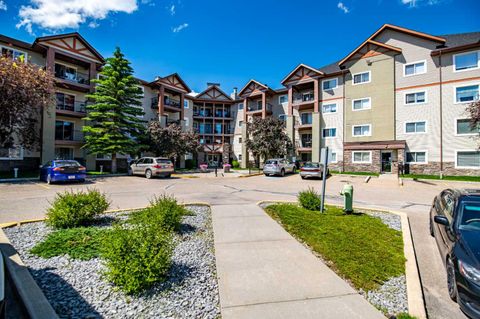 Photo of 12a Ironside Street #1203, Red Deer, AB T4R 3R6 (MLS # A2327030)