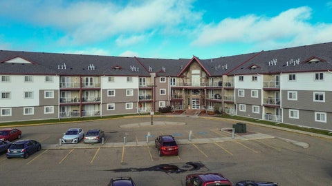 Photo of 260 Duston Street #112, Red Deer, AB T3K 4H8 (MLS # A2355082)