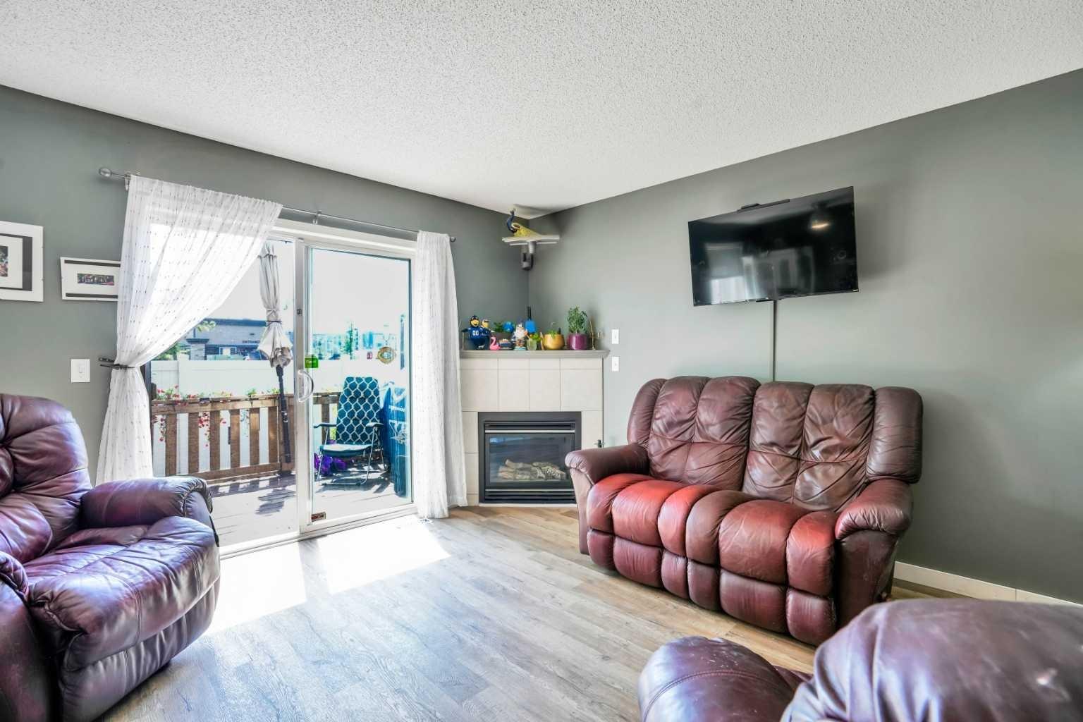 760 Railway Gate SW 702