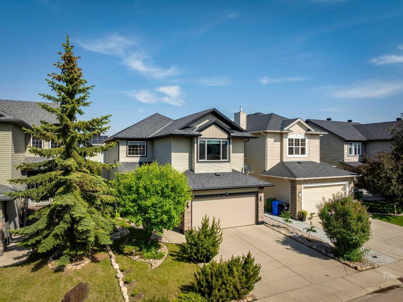16 Cougarstone Manor SW
