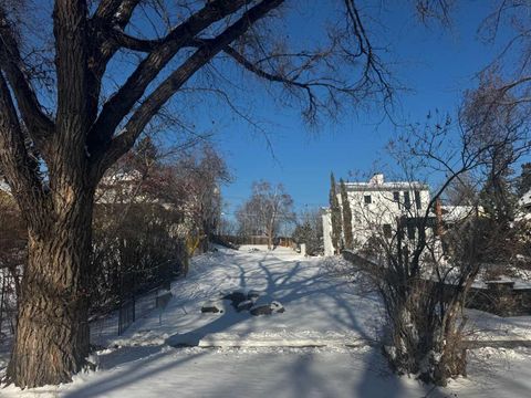 1416 Premier Way SW Calgary AB T2T 1L9