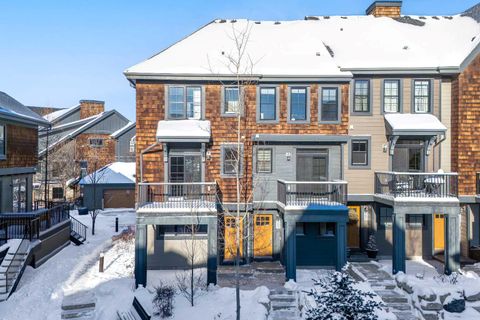 455 Ascot Circle SW Calgary AB T3H 0X3