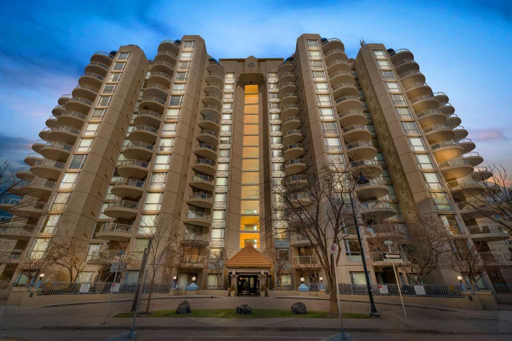 Photo of 804 3 Avenue SW #710, Calgary, AB T2P 0G9 (MLS # A2286765)