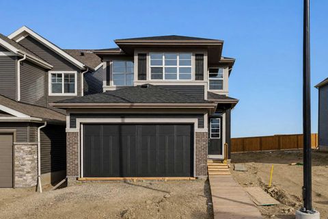 Photo of 186 Annette Landing NW, Calgary, AB T3R 2K2 (MLS # A2308307)