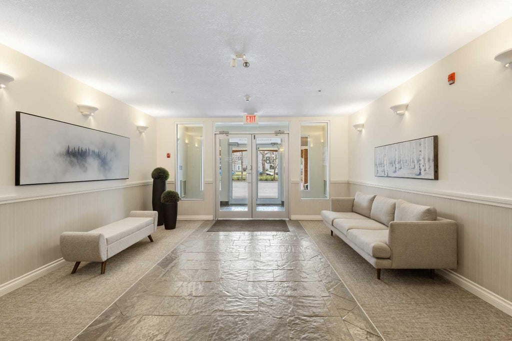 Photo of 8 Hemlock Crescent SW #304, Calgary, AB T3C 2Z1 (MLS # A2322774)