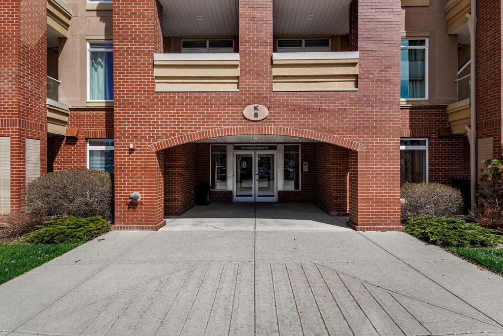 Photo of 8 Hemlock Crescent SW #304, Calgary, AB T3C 2Z1 (MLS # A2322774)