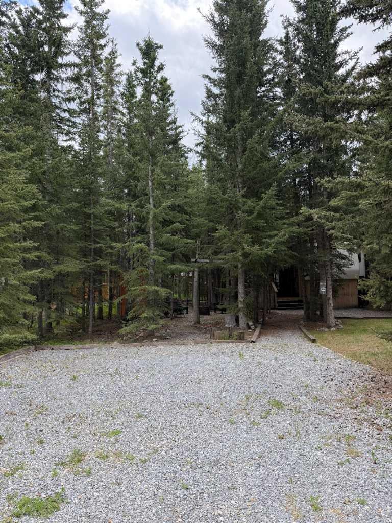 Photo of 110 4 Avenue SW, Sundre, AB T0M 1X0 (MLS # A2326240)