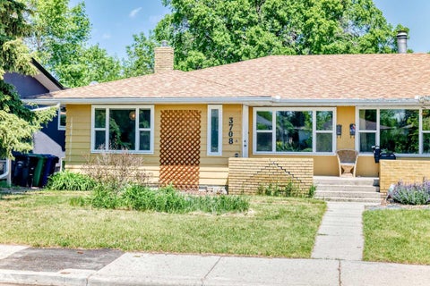 Photo of 3708A Spruce Drive SW, Calgary, AB T3C 3A7 (MLS # A2317533)