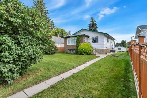 Photo of 6739 59th Avenue, Red Deer, AB T4P 1B1 (MLS # A2337116)