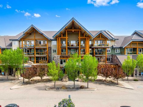 Photo of 2330 Fish Creek Boulevard SW #2303, Calgary, AB T2Y 0L1 (MLS # A2315613)