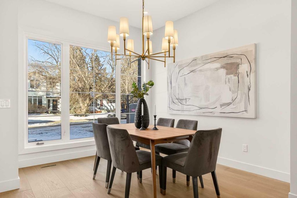 Photo of 2535 2 Avenue NW, Calgary, AB T2N 0H7 (MLS # A2289091)