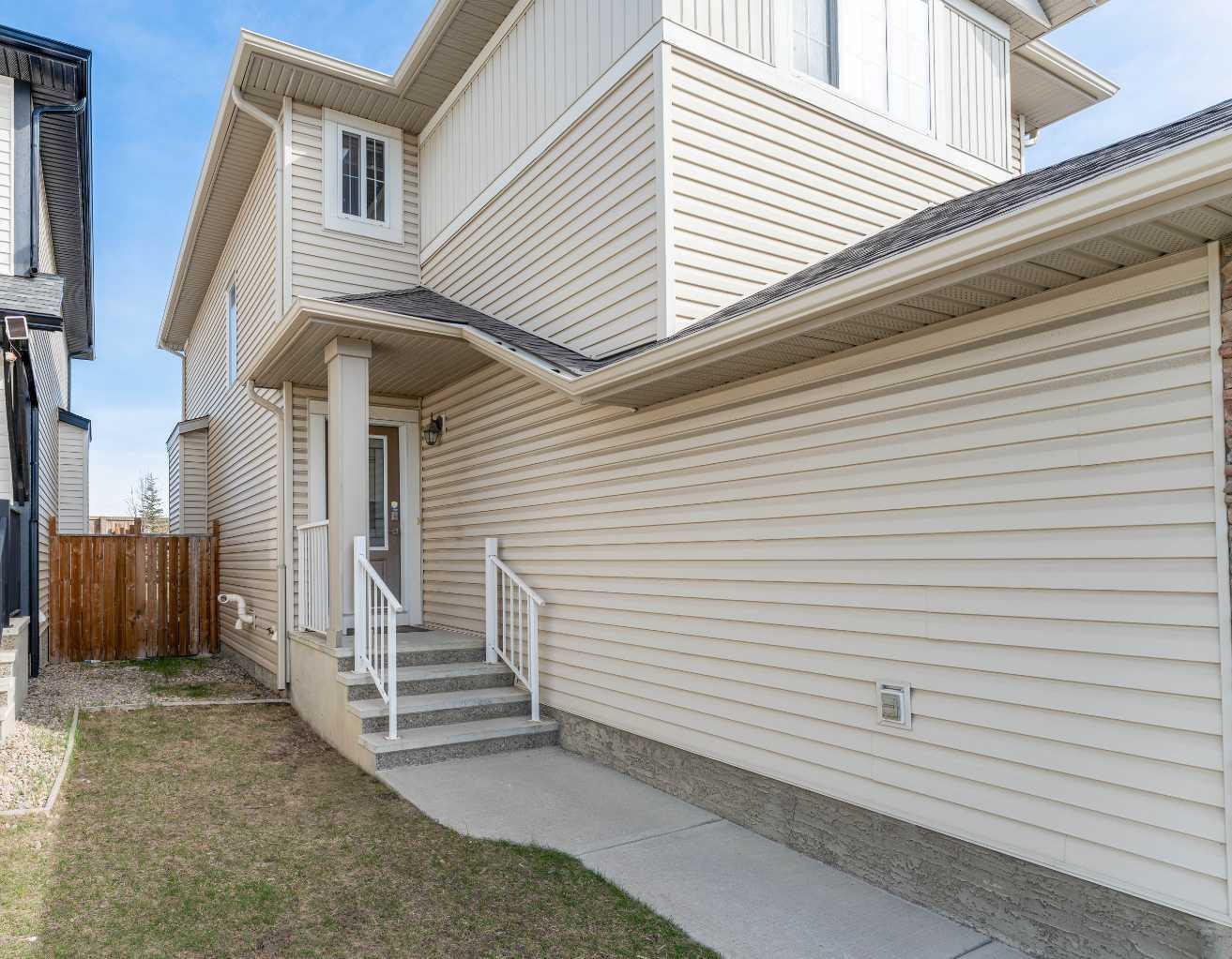 277 Panora Way NW