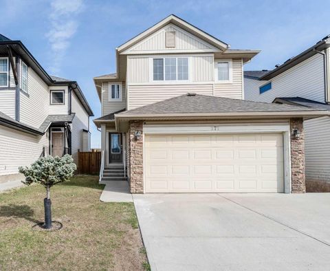 Photo of 277 Panora Way NW, Calgary, AB T3K 0T9 (MLS # A2308416)