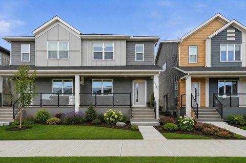 Photo of 831 Wolf Willow Boulevard SE, Calgary, AB T2X 5R6 (MLS # A2305961)