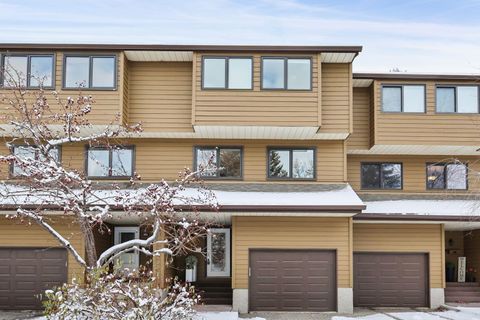3131 63 Avenue SW 203 Calgary AB T3E 6N4