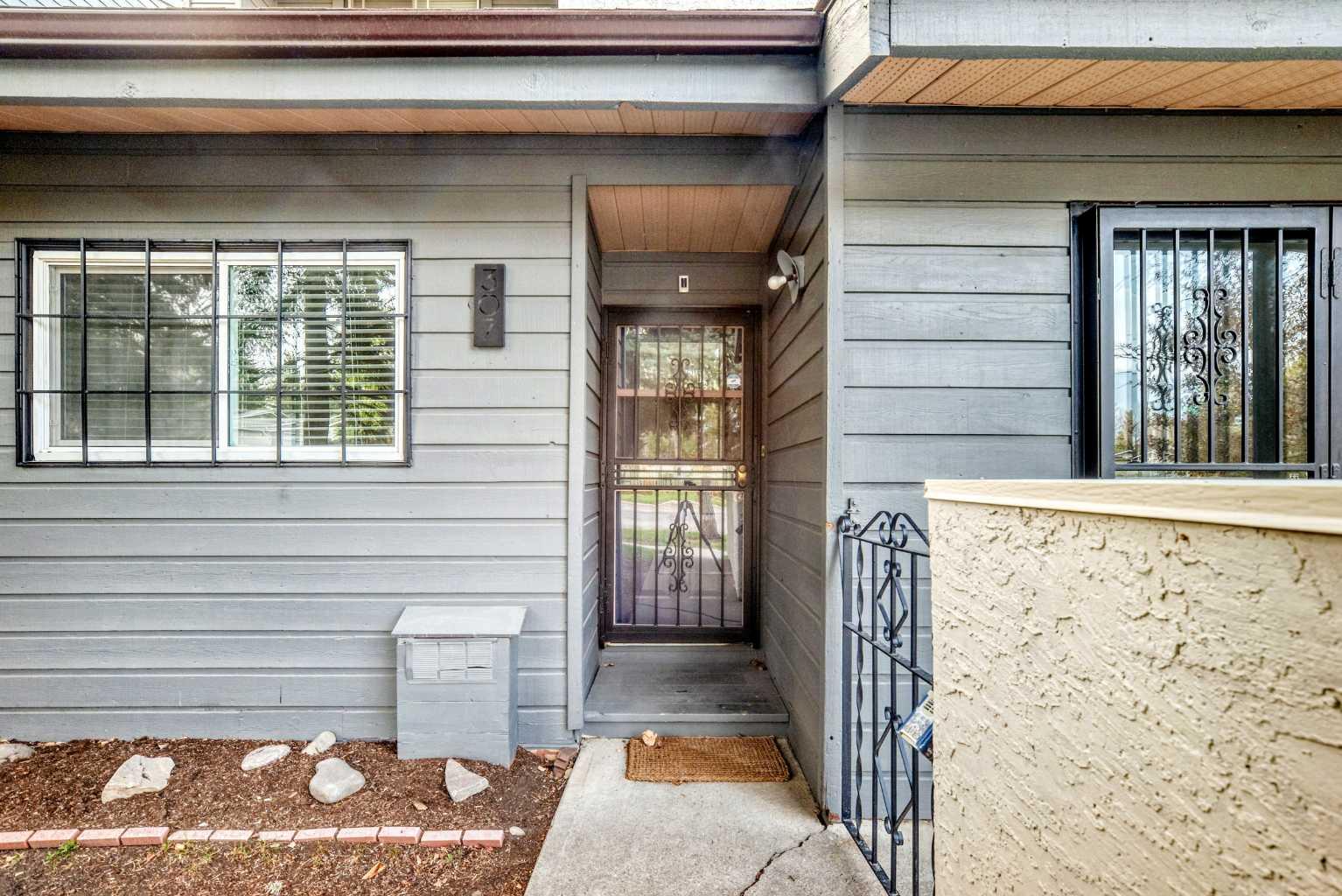2520 Palliser Drive SW 307
