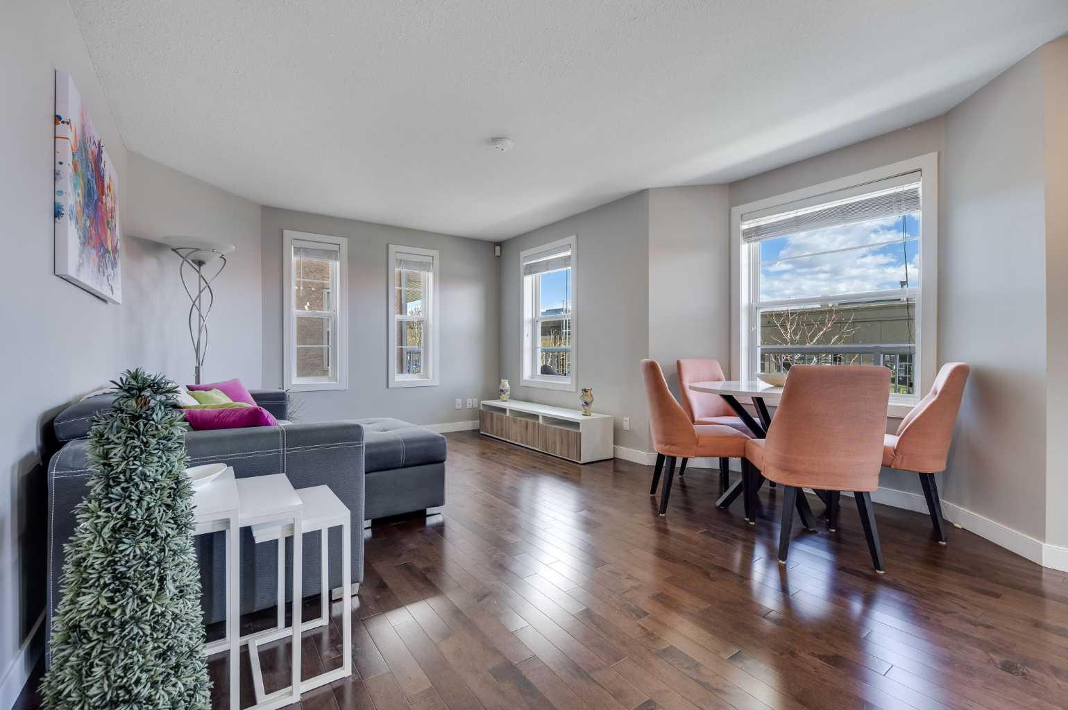 50 Westland Road 306