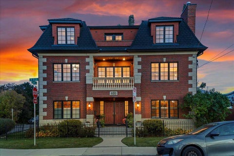 Photo of 800 8 Street SE, Calgary, AB T2G 2Z2 (MLS # A2352405)