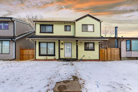 Photo of 48 Falton Way NE, Calgary, AB T3J 1K4 (MLS # A2292949)