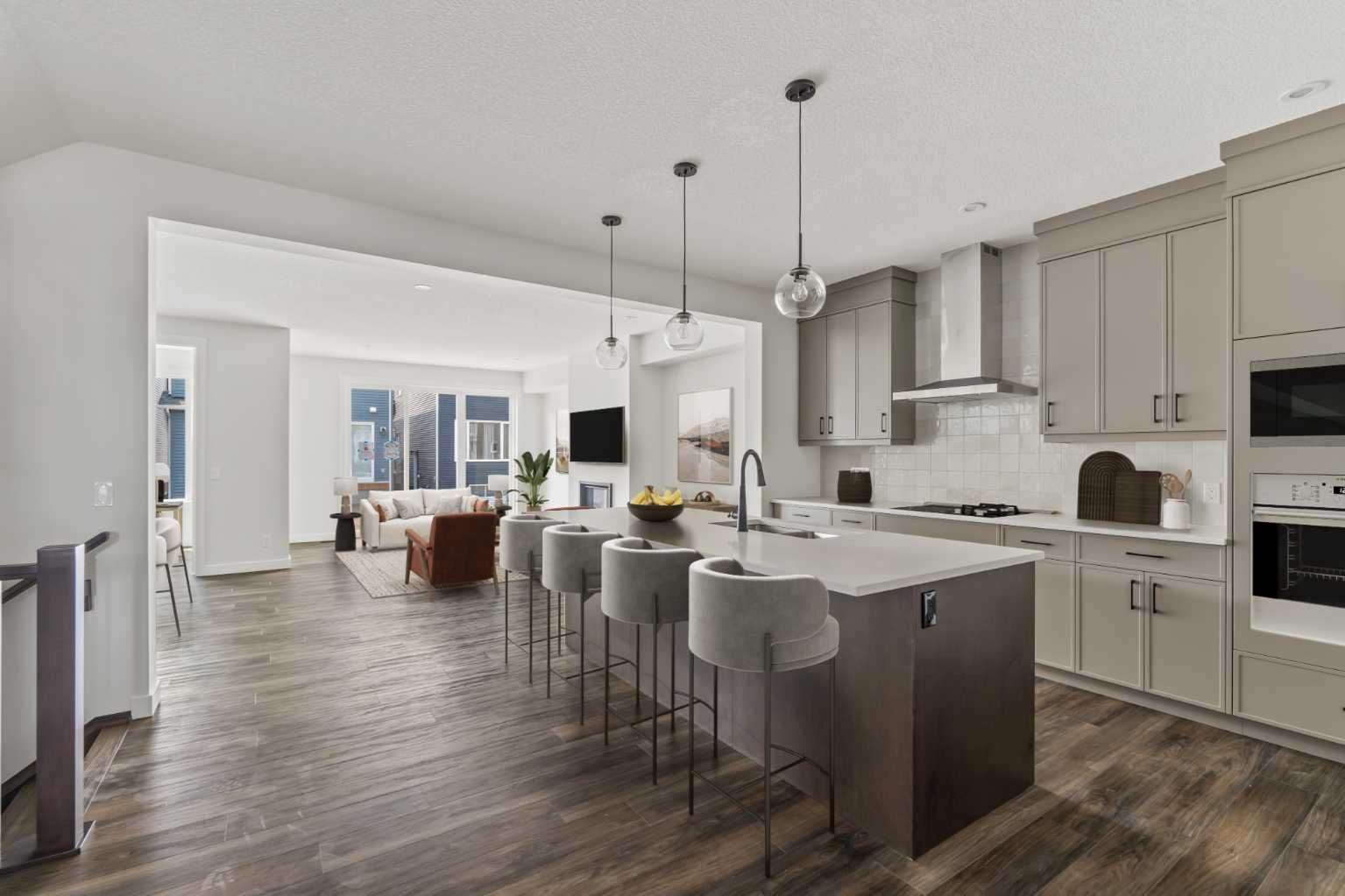 67 Silver Spruce Bay SW
