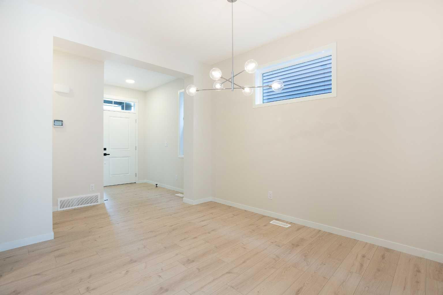 53 Creekside Passage SW