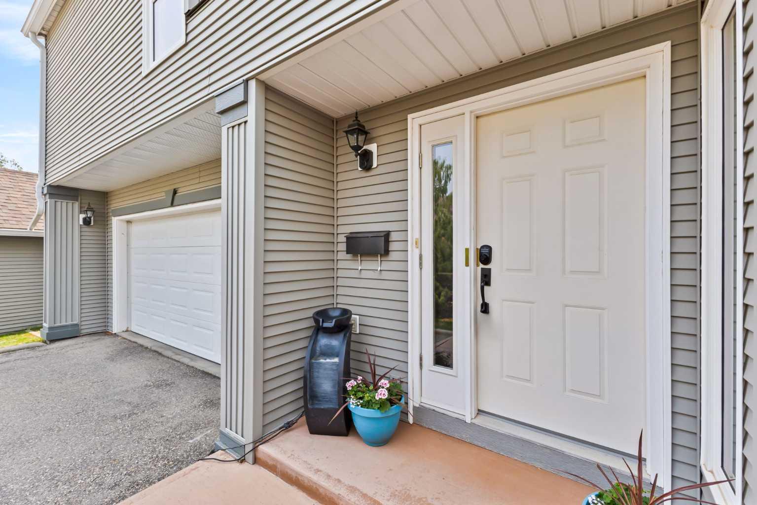 275 Woodridge Drive SW 25