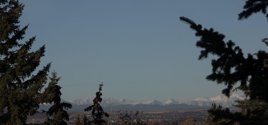 2712 Crawford Road NW