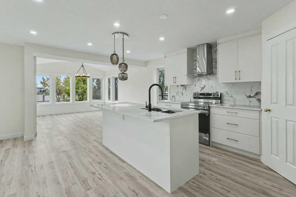 Photo of 176 Covehaven Road NE, Calgary, AB T2K 5W7 (MLS # A2347828)