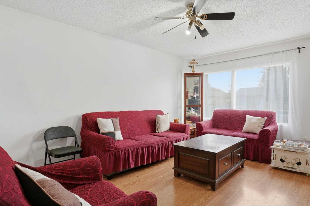 Photo of 188 Maitland Drive NE, Calgary, AB T2A 5T7 (MLS # A2351675)