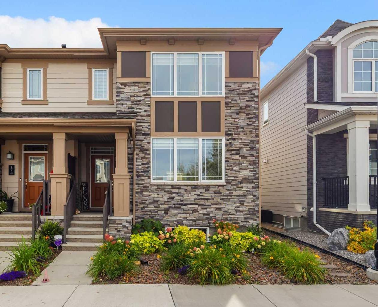 177 Yorkville Manor SW