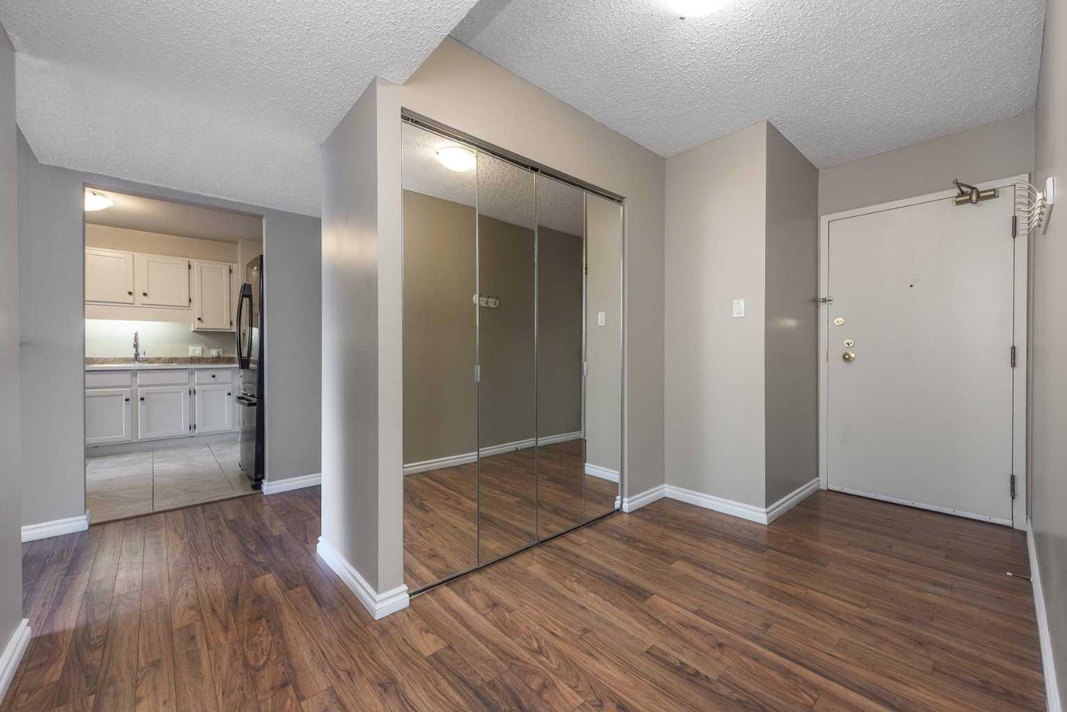 330 26 Avenue SW 203