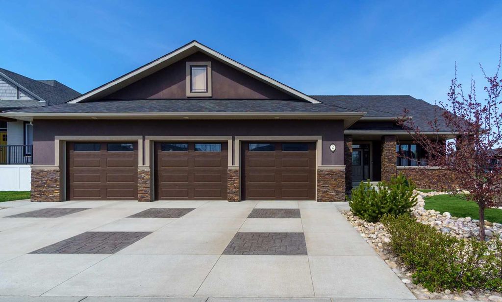 Photo of 2 Harrison Green, Olds, AB T4H 0E5 (MLS # A2310045)