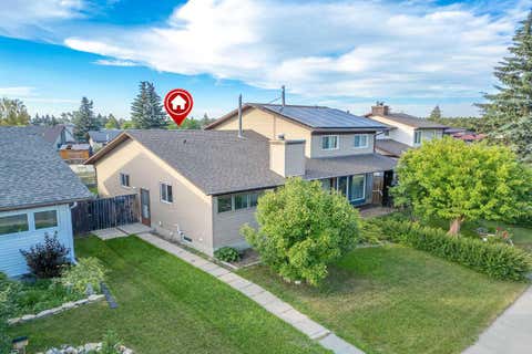 Photo of 2164 Summerfield Boulevard SE, Airdrie, AB T4B 1X5 (MLS # A2313901)