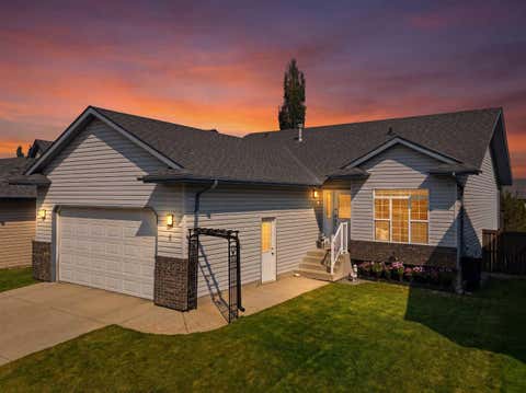 Photo of 6 Firdale Drive, Sylvan Lake, AB T4S 2H9 (MLS # A2333618)