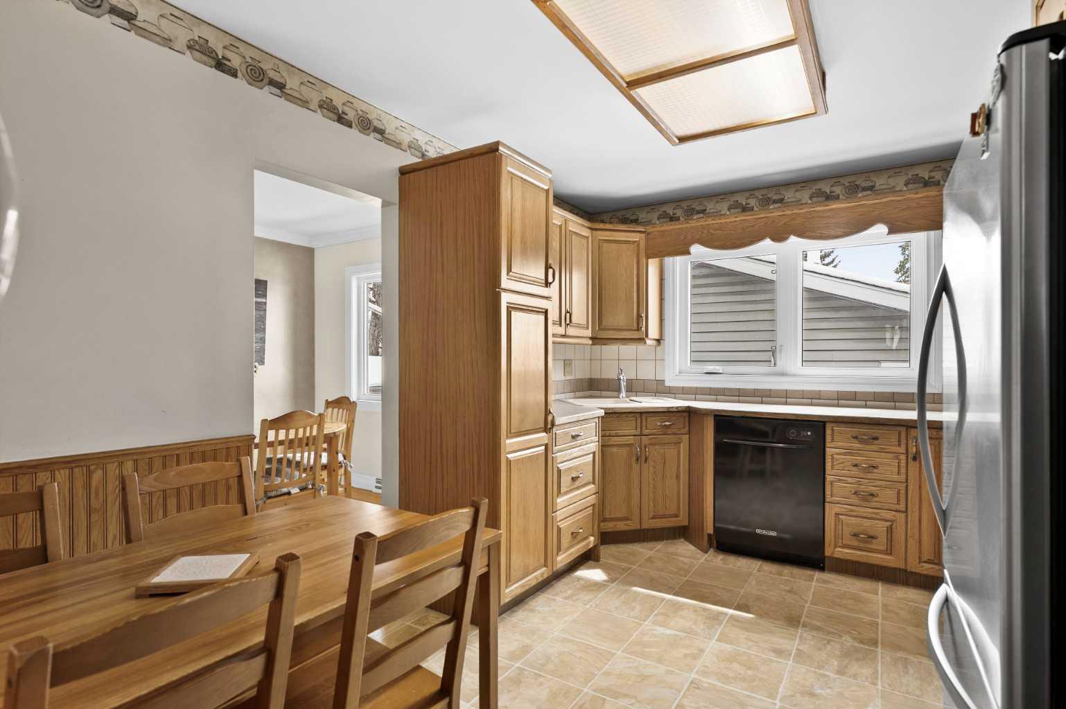 3816 Brighton Drive NW