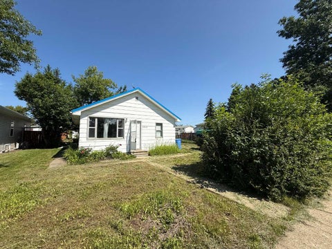 Photo of 10816 107 Avenue, Fairview, AB T0H 1L0 (MLS # A2330068)