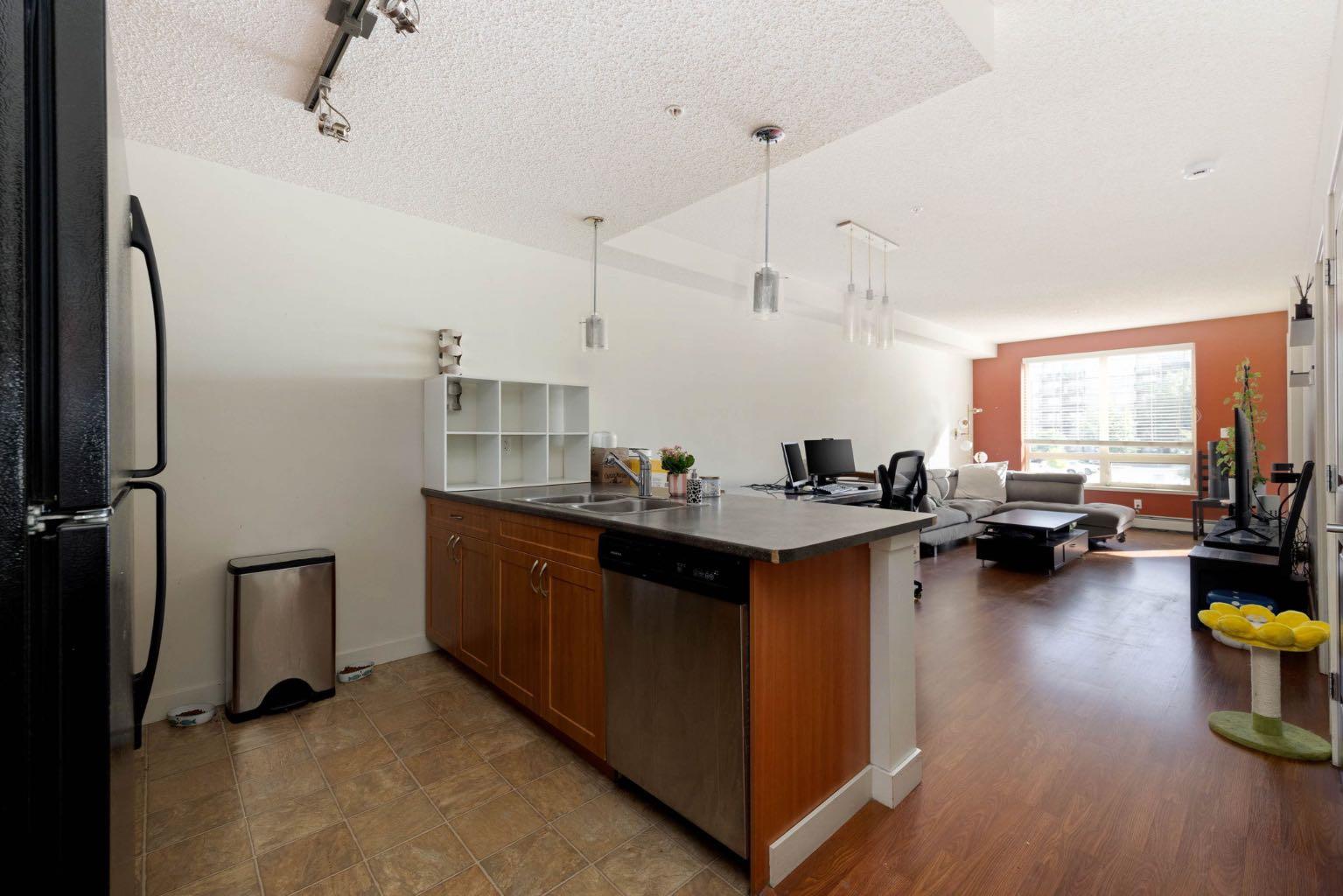 136A Sandpiper Road 211