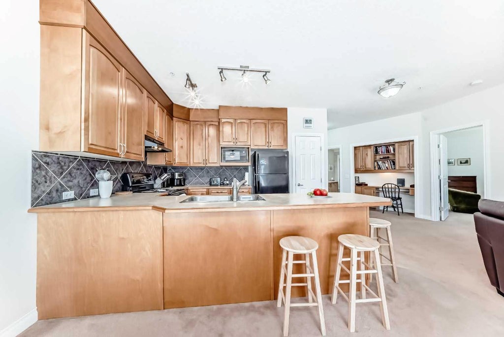 Photo of 3000 Marda Link SW #261, Calgary, AB T2T 6C8 (MLS # A2347269)