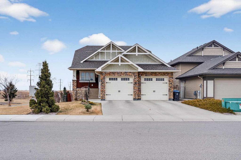 Photo of 641 Marie Van Haarlem Crescent N, Lethbridge, AB T1H 6Y9 (MLS # A2287414)