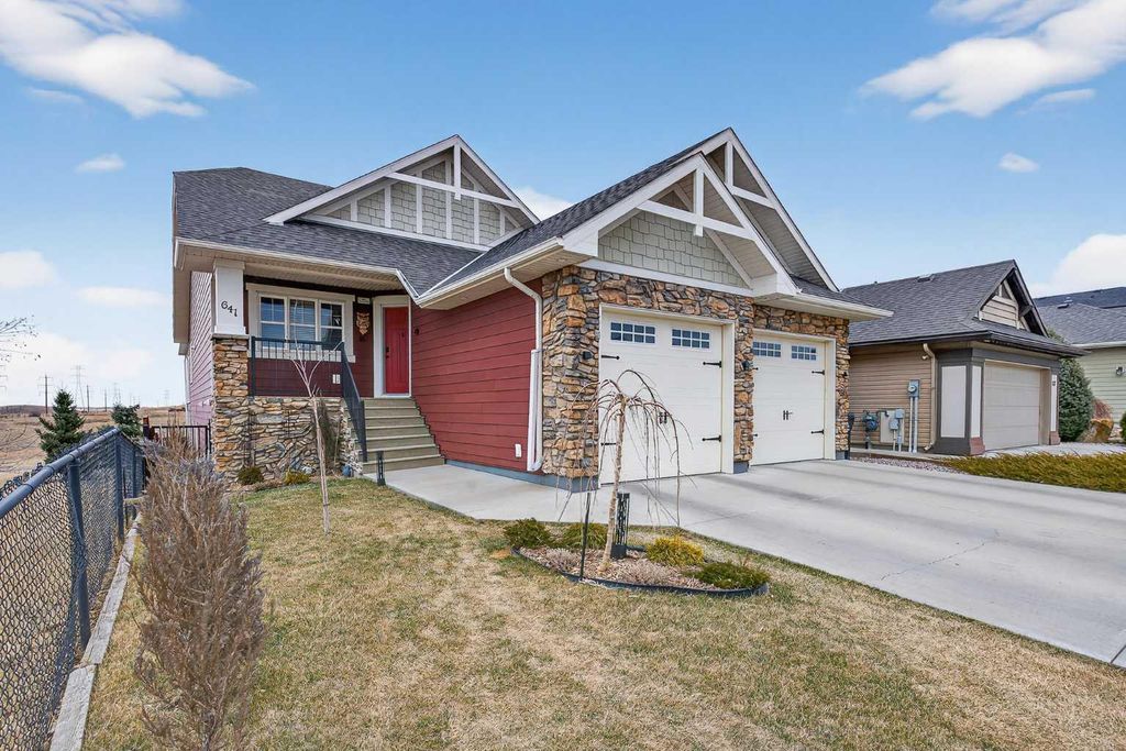 Photo of 641 Marie Van Haarlem Crescent N, Lethbridge, AB T1H 6Y9 (MLS # A2287414)