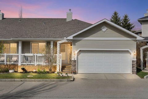 Photo of 117 Bow Ridge Drive #3, Cochrane, AB T4C 2G9 (MLS # A2318945)