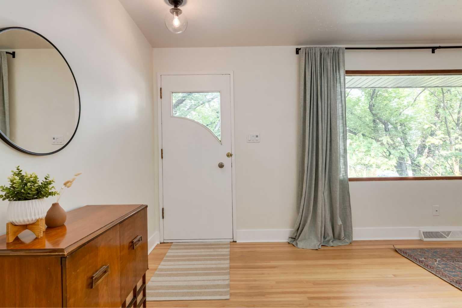 131 Thorncrest Road NW