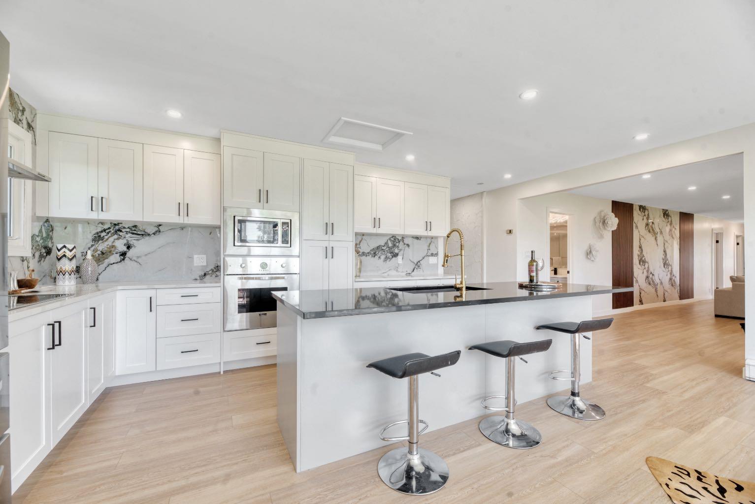27028 Township Road 300