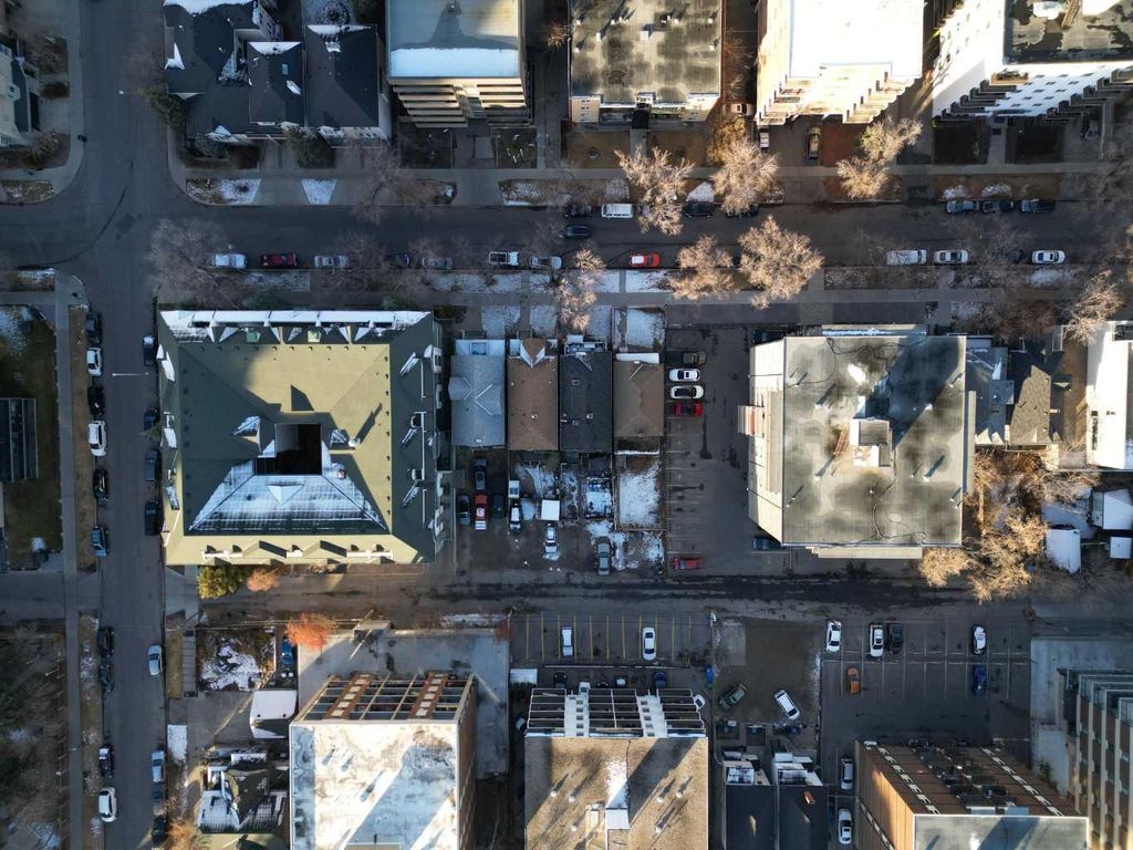 Photo of 1225 13 Avenue SW, Calgary, AB T3C 0T2 (MLS # A2299009)