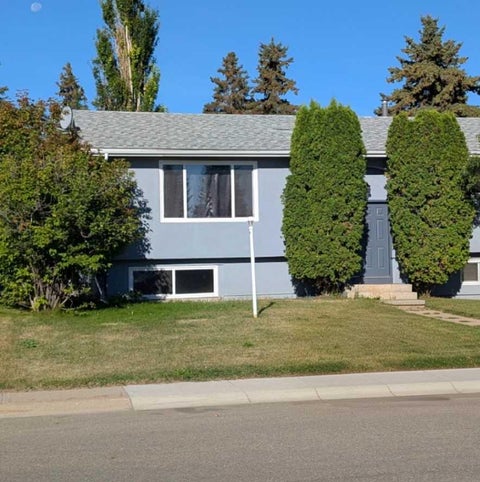 Photo of 18 Nance Avenue, Red Deer, AB T4P 1Z2 (MLS # A2341222)