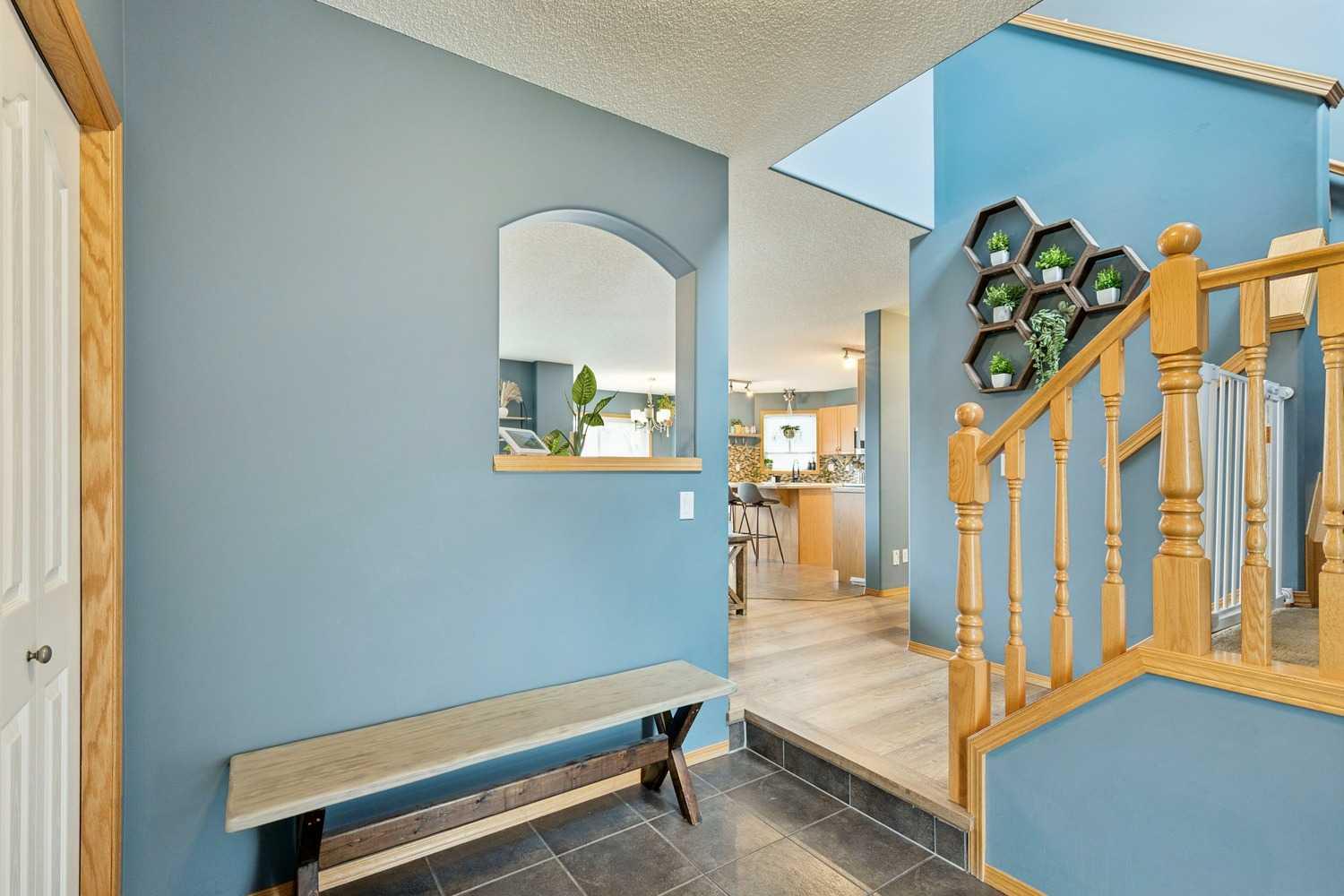 515 Stonegate Road NW