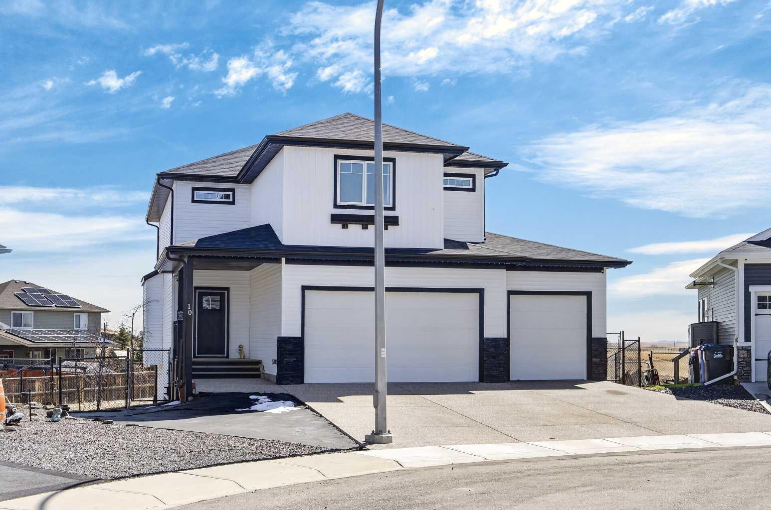 10 Bishop Circle